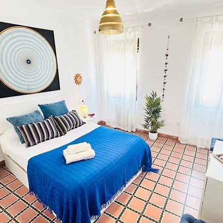 Cozy Town House With Terrace And Free Wifi Villa Ronda Exterior photo