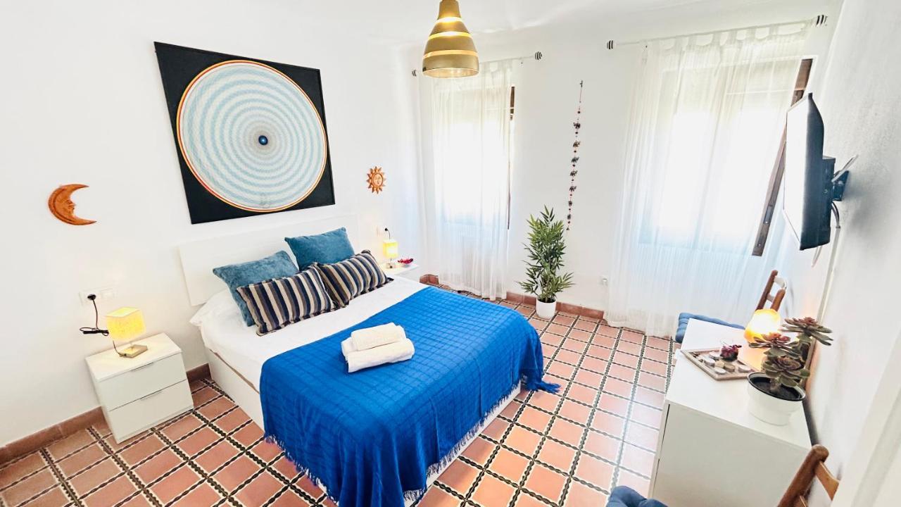Cozy Town House With Terrace And Free Wifi Villa Ronda Exterior photo