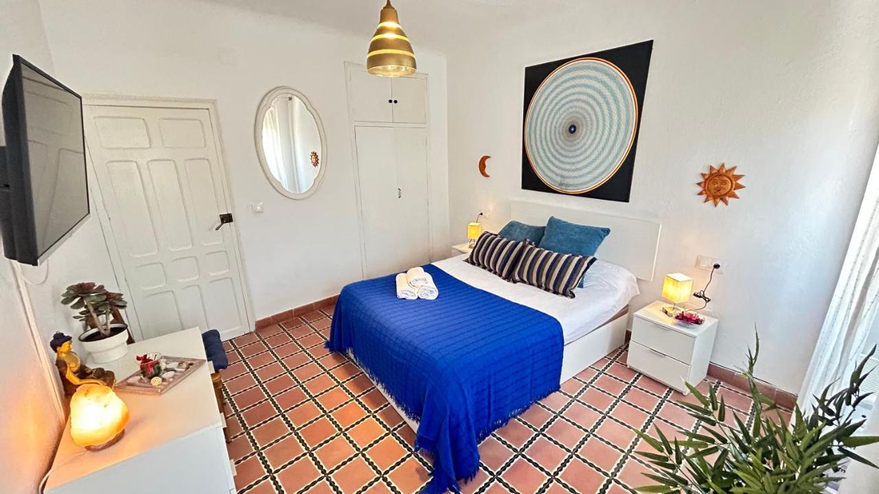 Cozy Town House With Terrace And Free Wifi Villa Ronda Exterior photo